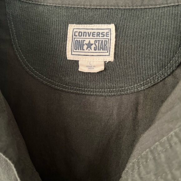 Converse green button down top as seen on Haley in The Vampire Diaries - Picture 5 of 9